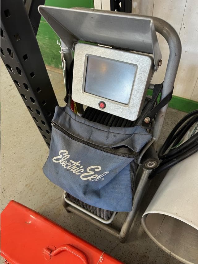 PIPELINE INSPECTION CAMERA SYS — photo 1