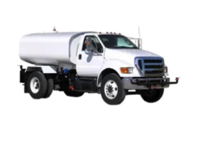 WATER TRUCK 2000 GALLON